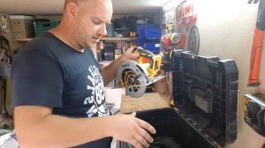 DEWALT DCS 570.