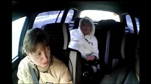 В таеси.Пьяненькие ходили на лево.Милый два дня ждет..mkv
