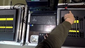 Распаковка grandMA2 onPC fader wing реплика