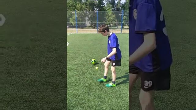 Набивание теннисным мячом смотреть онлайн