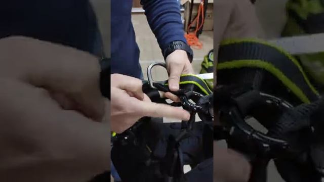 Как обойти брак винта на привязи Treecore Edelrid. Арбористика смотреть онлайн