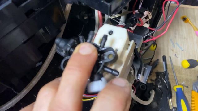 Мультиклапан Melitta / Nivona / Jura. Как проверить. Как разобрать. Как собрать))) смотреть онлайн