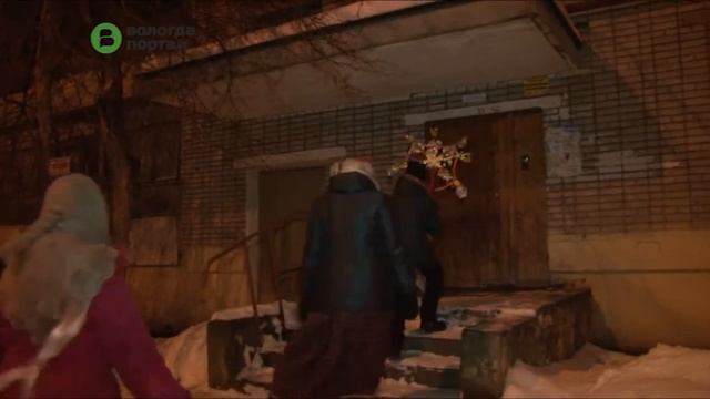 Старинные традиции колядования в святочные дни осваивают юные вологжане