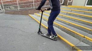 Тупые трюки на самокате 4 часть