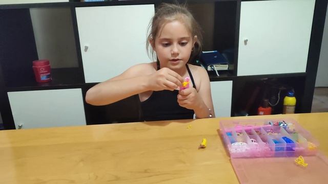 Плетём банан из резинок. Плетение из резинок. Рукоделие. Поделки смотреть онлайн