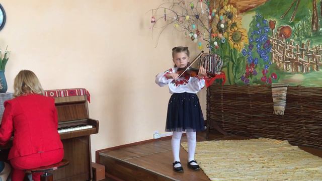 Скрипець Софія  7 р. О.Кравчук   Концерт для скрипки соль мажор 1 частина.