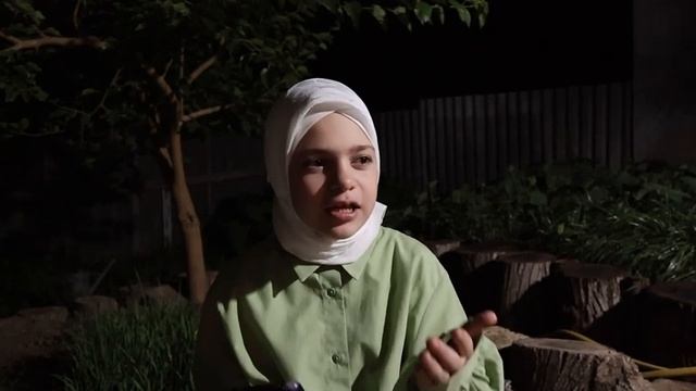 влог МУСУЛЬМАНКИ: ОТВЕЧАЕМ НА "горячие" вопросы: о МУЗЫКЕ, ШТАНАХ И КРАСОТЕ смотреть онлайн