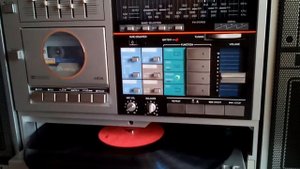 Sanyo C-20 переносная магнитола для супер бруталов