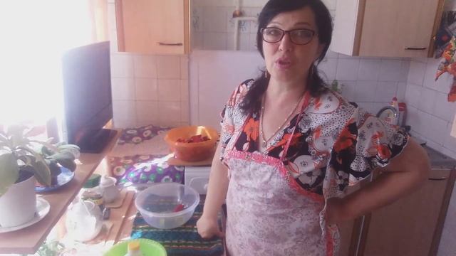 Болгарский перец запеченный на зиму.Ссылка на страницу Вани в описании смотреть онлайн