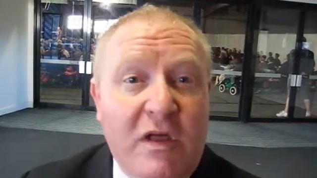 Trainer Speaking with Joel Bauer смотреть онлайн