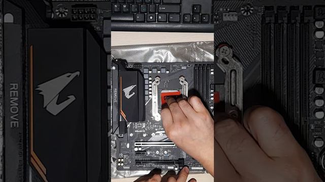 Правильно наносить термопасту