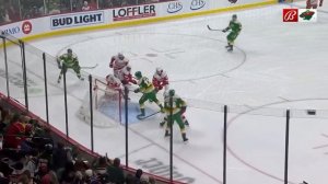 Кирилл Капризов забросил 3 шайбы в ворота Каролины, оформив первый хет-трик в сезоне / Момент дня