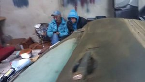 как снять ручки дверей на мерседес w210
