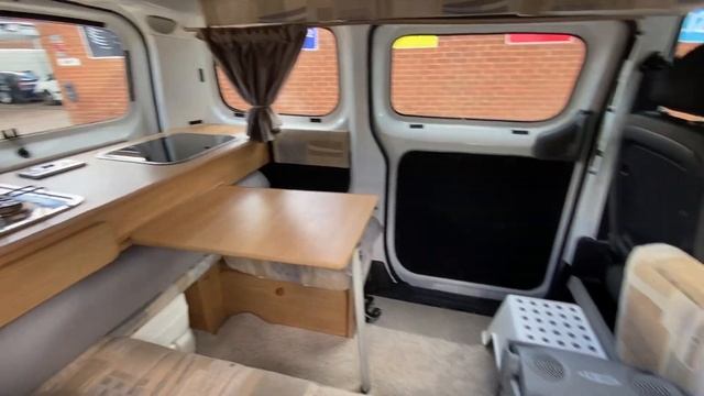 NISSAN NV200 CAMPER FL60TWY смотреть онлайн