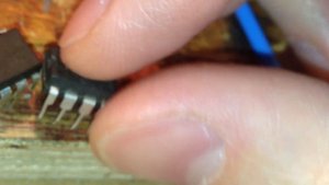 Монитор Samsung E1920 ~ Нет подсветки. Сгорели лампы?