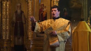 Отче наш, поёт с народом Патриарший протодиакон Константин Барган в Богородицерождественском храме