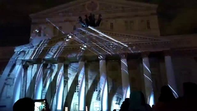 Фестиваль "Круг света" на Театральной площади