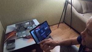 Один пульт на два дрона. Two quadcopters for one remote control.