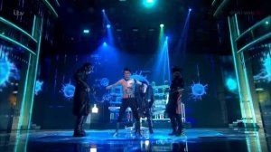 улетный танец киргизских парней