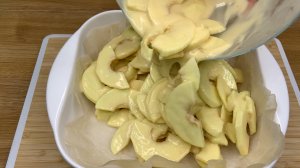Много яблок, мало теста. Вкусный яблочный пирог тает во рту!