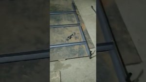 Делаем разборный стеллаж из уголка с регулировкой