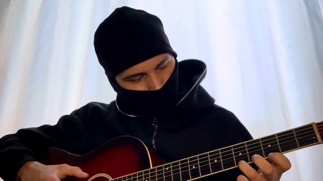 Crow на гитаре (вступление)