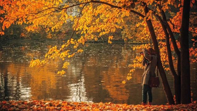Autumn Music Эсфирь Корзина - Осень смотреть онлайн