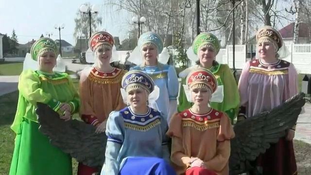 _Всё потому..._ - исп. ансамбль _Хорошее настроение_ ( Мучкап ) смотреть онлайн