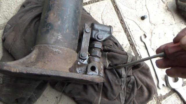 Ремонт ржавого домкрата з металоприйомки