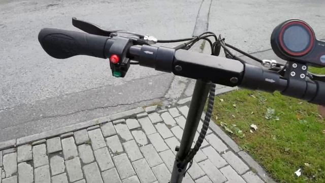 АСМР От первого лица прогулка на самокате 500% близкий шепот смотреть онлайн