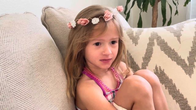 Ариана научилась говорить букву «Р» смотреть онлайн