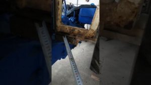 Мтз50 перевоплощение в мтз80. Кабина юмз. Примерка.