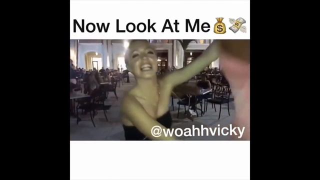 Woah Vicky's SMART?! (Turn Volume Up) смотреть онлайн