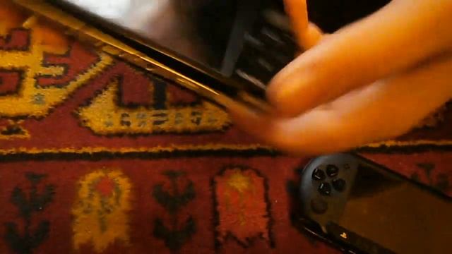 Вступительный видео-обзор. Обзор PSP 3004 и PSP 1008(Street)!.avi смотреть онлайн