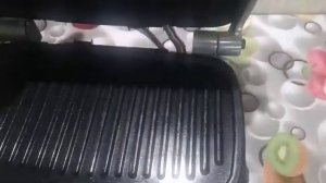 очень крутой электрогриль,Midea MGR-4500 - качество как у Tefal по очень приятной цене.