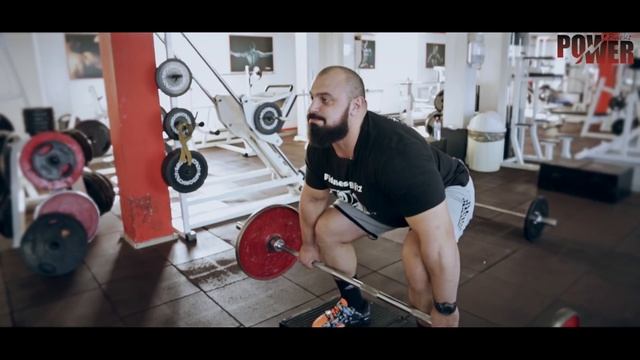 Становая тяга из ямы