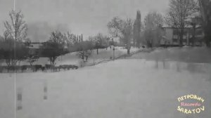 Снится мне маленький город