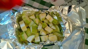 Кабачки запечённые в духовке в фольге! Простой рецепт!
