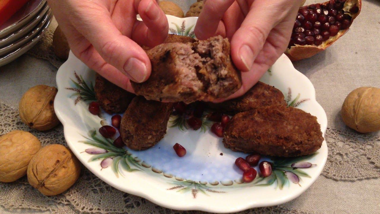 Постные котлеты из фасоли с грецкими орехами