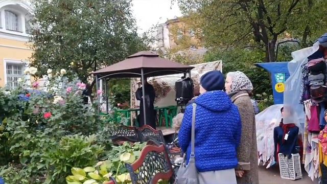 Православная ярмарка на Владимирской. Сейчас))