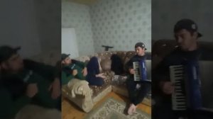 Насир Джалилов Аварская песня на Акордеоне