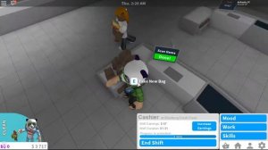 ГРУЗЧИК И ПРОДАВЕЦ НА КАССЕ в БЛОКСБУРГ 4 серия - РОБЛОКС по русски - Roblox Welcome to Bloxburg