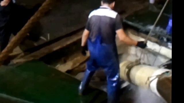 The video of Led fishing light test in ocean 2 смотреть онлайн