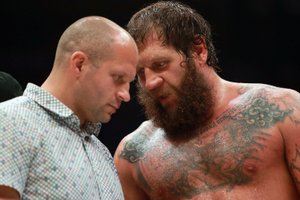 Александр Емельяненко рассказал о подарке на день рождения своему брату Федору