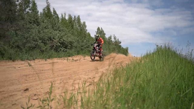 Нейтрализатор неприятного запаха в обуви Salton Sport смотреть онлайн