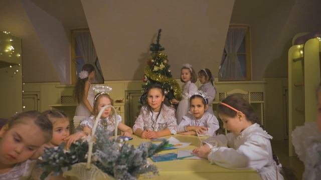 Рождественская колядка «Светлый праздник Рождества»
