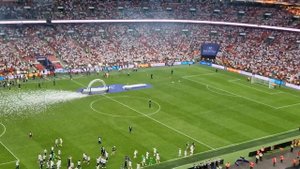 Na Na Na na na !!! ??????? Wembley ??????? sings freed from desire after England win The Euros !!