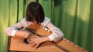 Алексеева Царица уже четыре месяца учится играть на гуслях 1