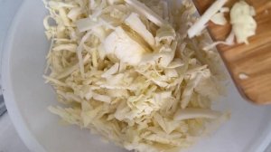 Самый вкусный завтрак , жареная капуста на сковороде