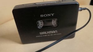 саssette player SONY WM-EX511 short demo